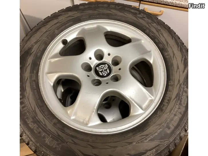Myydään Mercedes vinterdäck 17