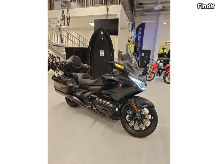 Myydään Honda GW1800 Goldwing DCT 2022/2023