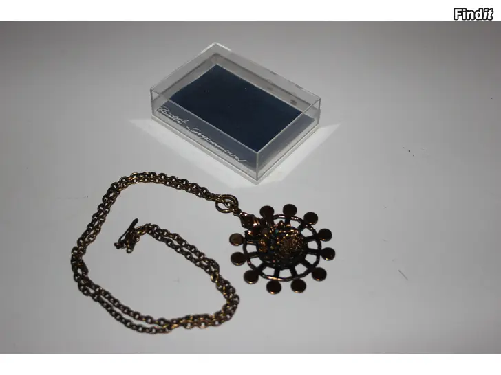 Myydään Sarpaneva  halsband