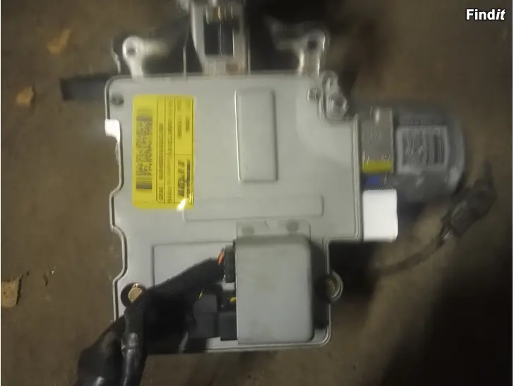 Säljes Fiat Stilo 2005 ohjaustehostin 00051723101 TRW 81815