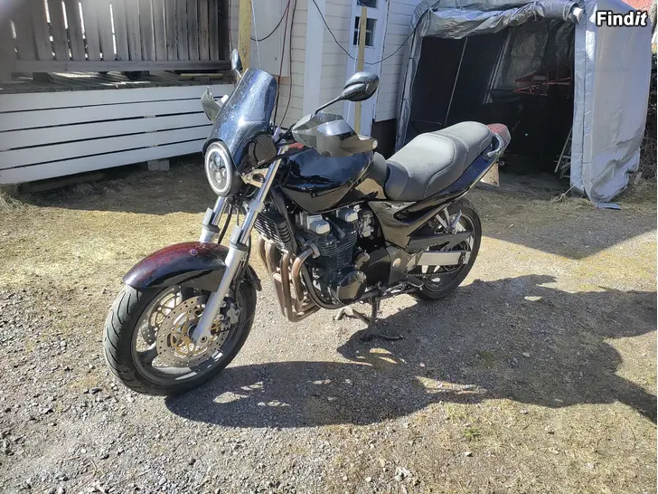 Säljes Kawasaki zr-7