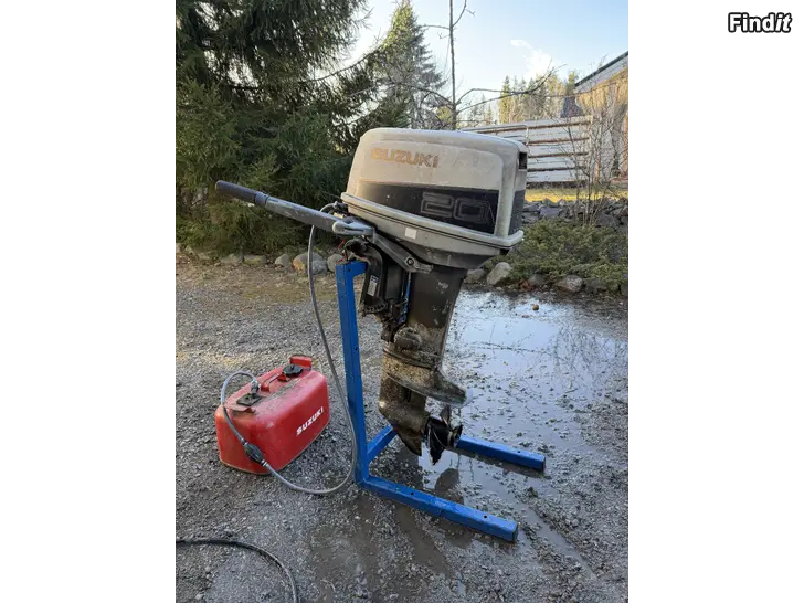 Myydään Suzuki 20hk