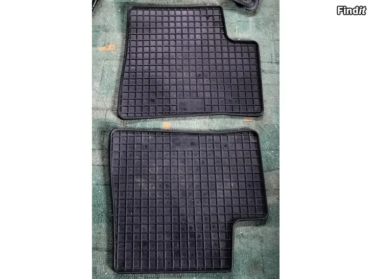 Myydään Takamattot