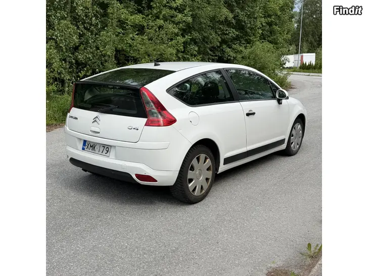 Myydään Citroen C4