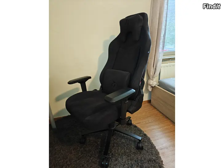 Säljes Arozzi Vernazza XL Supersoft gamingstol/pelituoli