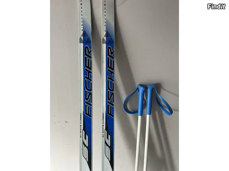 Säljes Skidor SNS bindning 145cm