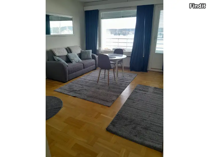 Myydään Arjen luxusta. 31,5 m2 parvekkeellinen yksiö merinäkymällä. Varvinmäki / Varvsbacken