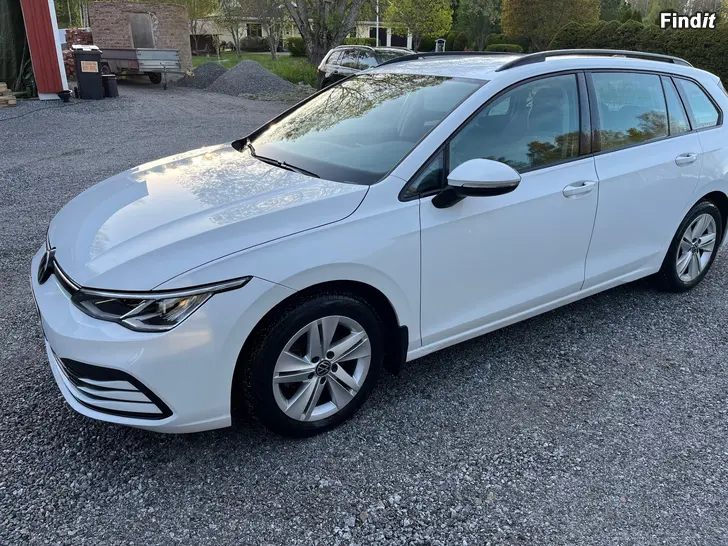 Säljes Volkswagen Golf farmare gas/bensin