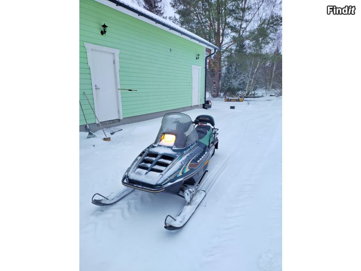 Säljes polaris transport