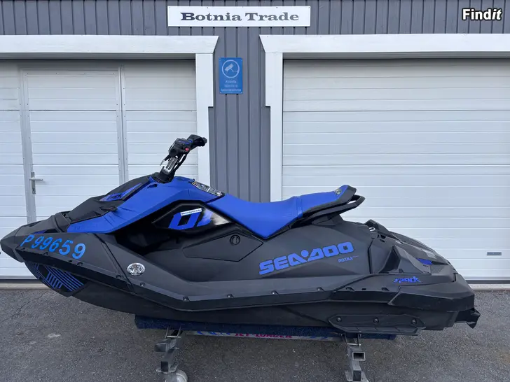 Myydään Sea-Doo Trixx 2-Up -2022