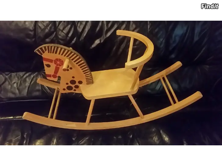 Myydään Perinteinen keinuhevonen 15e