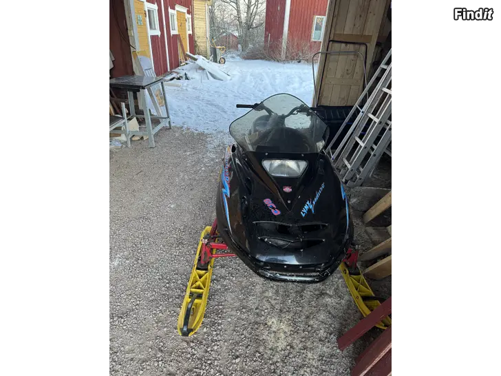 Myydään Lynx G-type 600