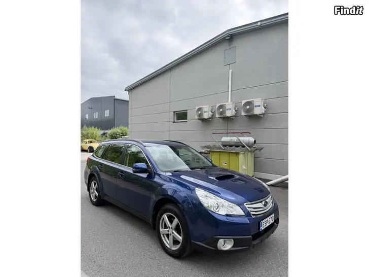 Myydään Subaru Outback 2.0 AWD -11 Nybesiktad