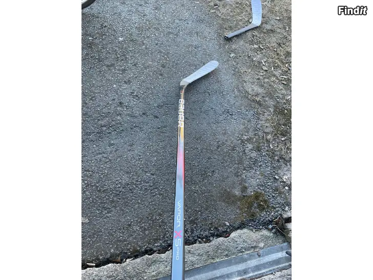 Myydään Bauer vapor x5pro right