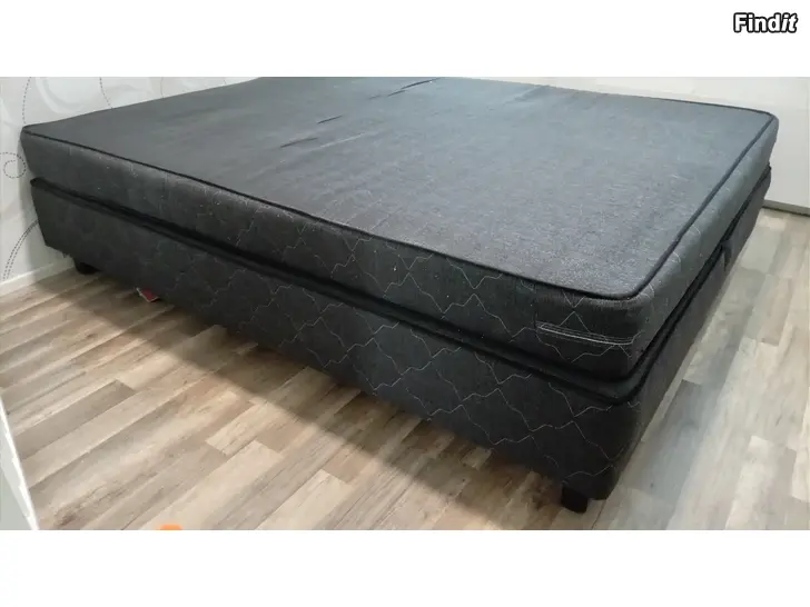 Myydään Jenkkisänky