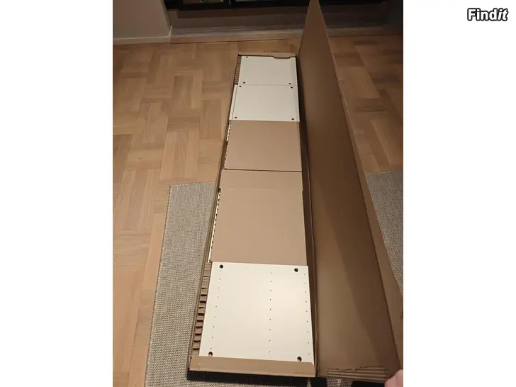 Myydään Splitterny IKEA BESTÅ TV-bänk fortfarande i förpackning