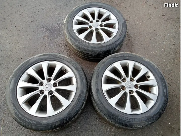 Myydään Opelin alut kesärenkailla 205/55R16 91H
