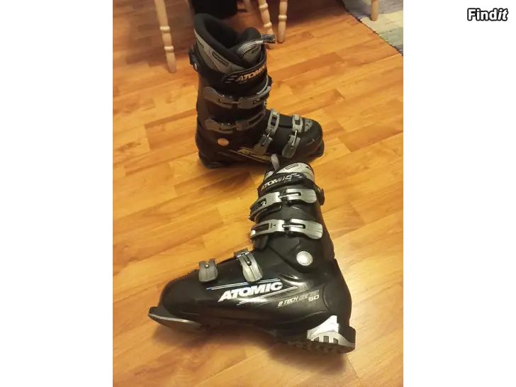 Myydään Slalomskidor