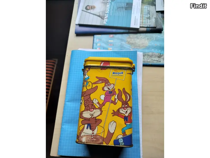 Myydään Nesguik peltinen purkki termosmuki