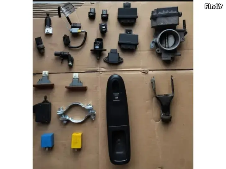 Myydään Bitron 9622721180 kaasuläpäkotelo vdo