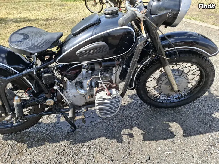 Myydään K 750 museorekisterissä