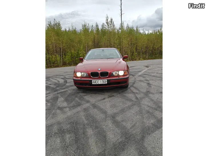 Säljes BMW 520i