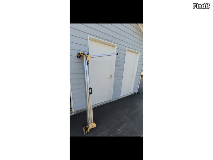 Myydään Dewalt Dw777 jiirisaha+jalustajalat
