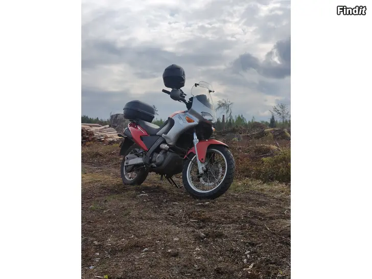 Säljes Aprilia Pegaso 650ie