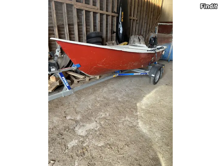 Myydään Finnark + 5hk tohatsu + Aku trailer