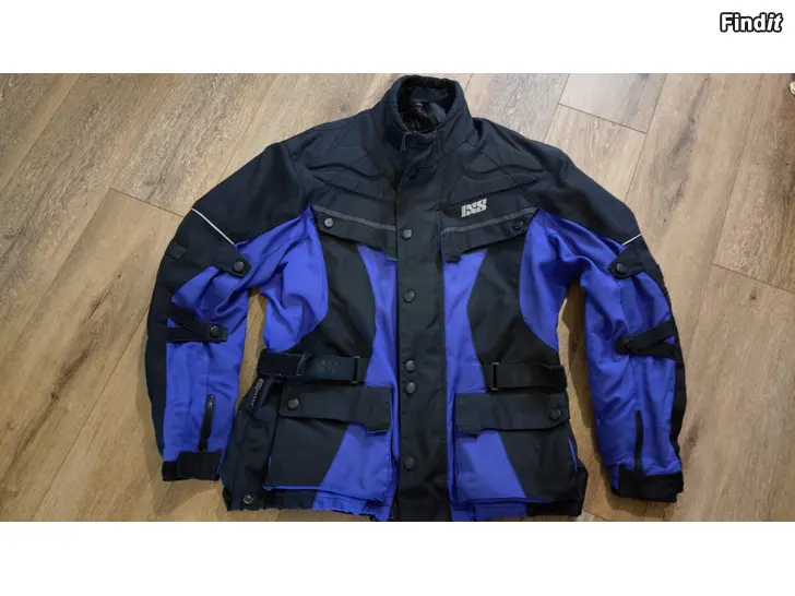 Myydään IXS jacka XL