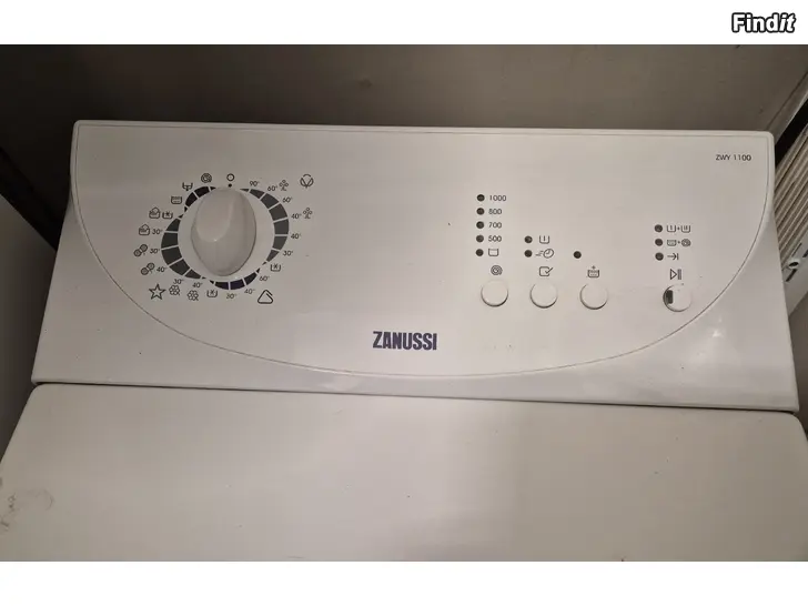 Säljes 40 cm bred tvättmaskin
