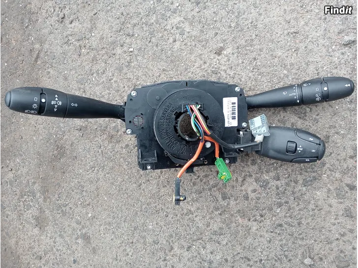 Myydään Peugeot 407 2007 monitoimi vipukeskus Valeo 251631 uusittu 2017