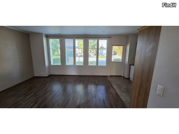 Vuokrataan Uthyres radhuslägenhet i Jakobstad