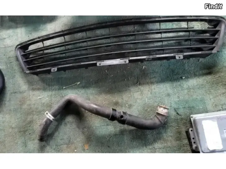 Säljes Monitoimiviiksi pyyhkijät puskurin ritilä syylärinletku