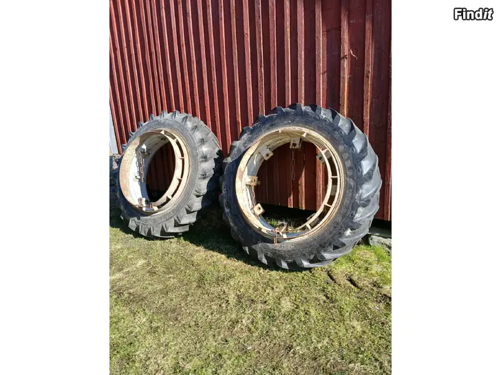 Säljes Ett par breddningshjul