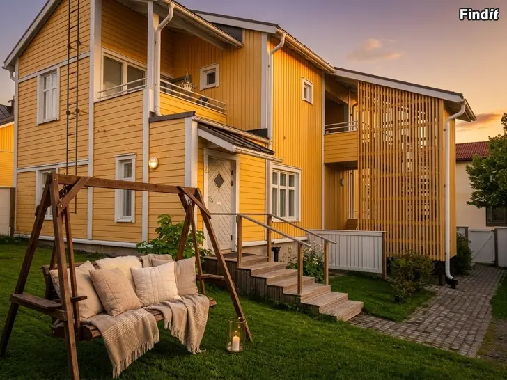 Myydään Sievä, saunallinen koti Neristanin kupeessa