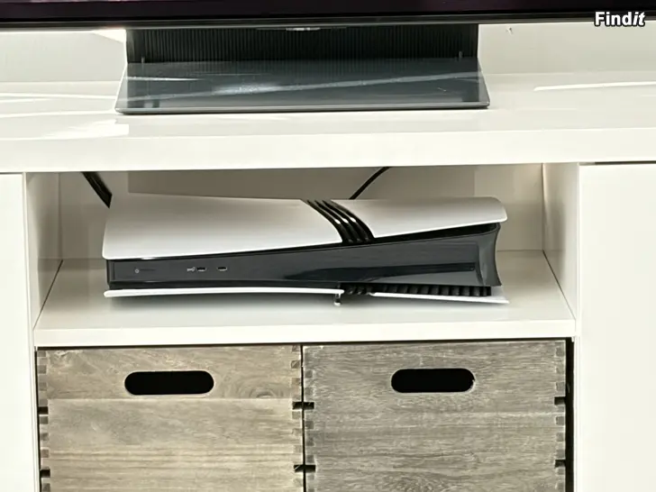 Säljes PS5 Pro