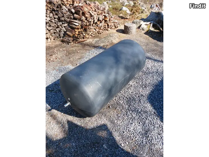 Myydään Ponton för flytbrygga