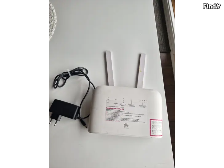 Myydään Huawei B715s-23c 4G -reititin