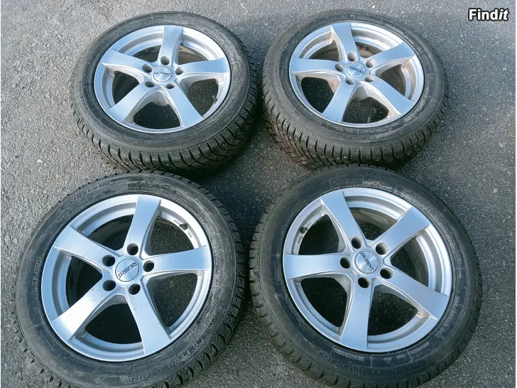 Myydään Alut 5-114,3 Hyudai nastarenkaat 205/55R16 94T