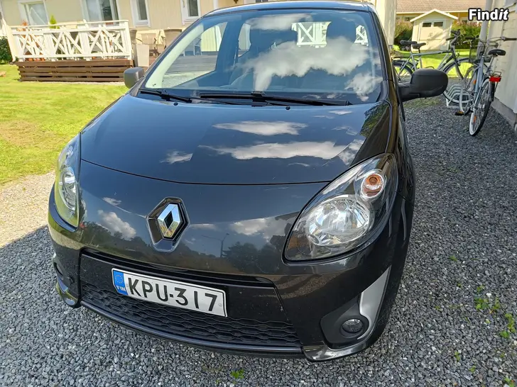 Säljes Renault Twingo II, 3-ov 1,2 16V 76hv 5MT Trend vm. 2012