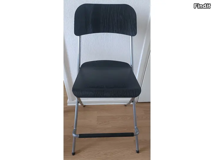 Myydään Ikea kokoon taittuva baarituoli