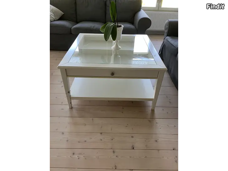 Bortges Ikea soffbord ges bort