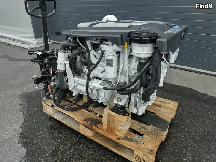 Säljes MERCRUISER 3.0L V6 DIESEL 270 HK + BRAVO THREE X ENDAST 40 H Säljes MERCRUISER 3.0L V6 DIESEL 270 HK + BRAVO THREE X ENDAST 40 H