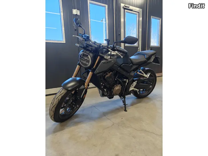 Myydään Honda CB 650 R 2023