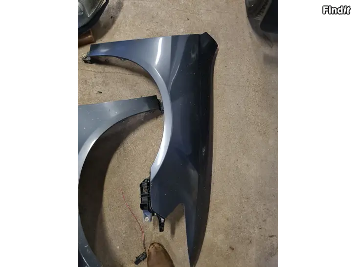 Säljes HONDA ACCORD 03-08 ETULOKASUOJAT