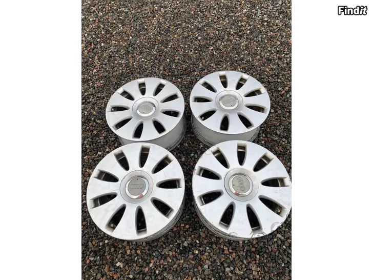Säljes Audi 16 tums fälgar