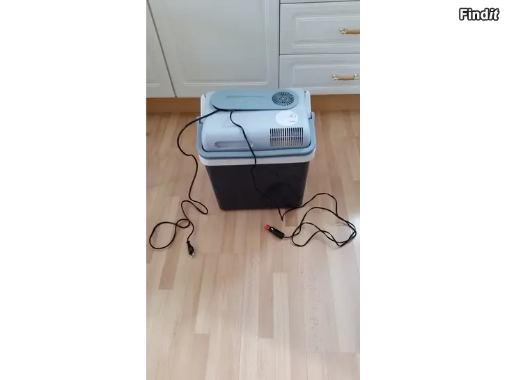 Myydään Kylmälaukku Mobicool 12VDC ja 230Vac 21L 30e