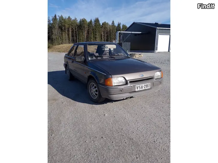 Säljes Ford Escort