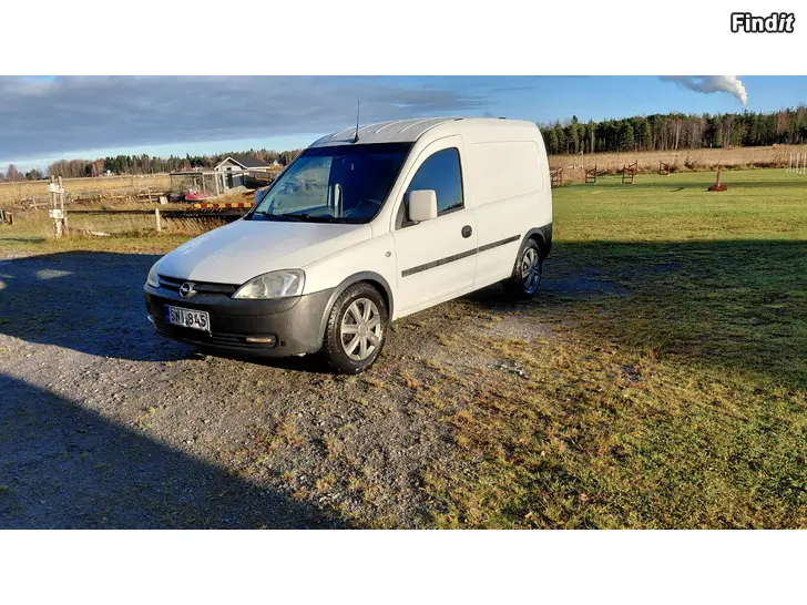 Säljes Opel Combovan årsmodell 2006, säker bruksbil till salu